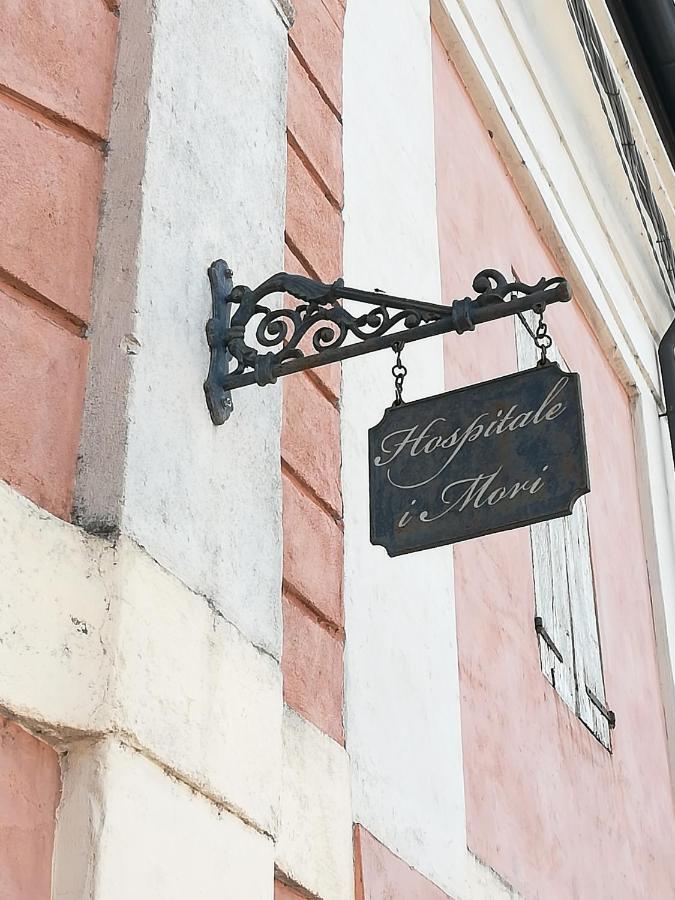 Hospitale I Mori Bed & Breakfast Asola ภายนอก รูปภาพ