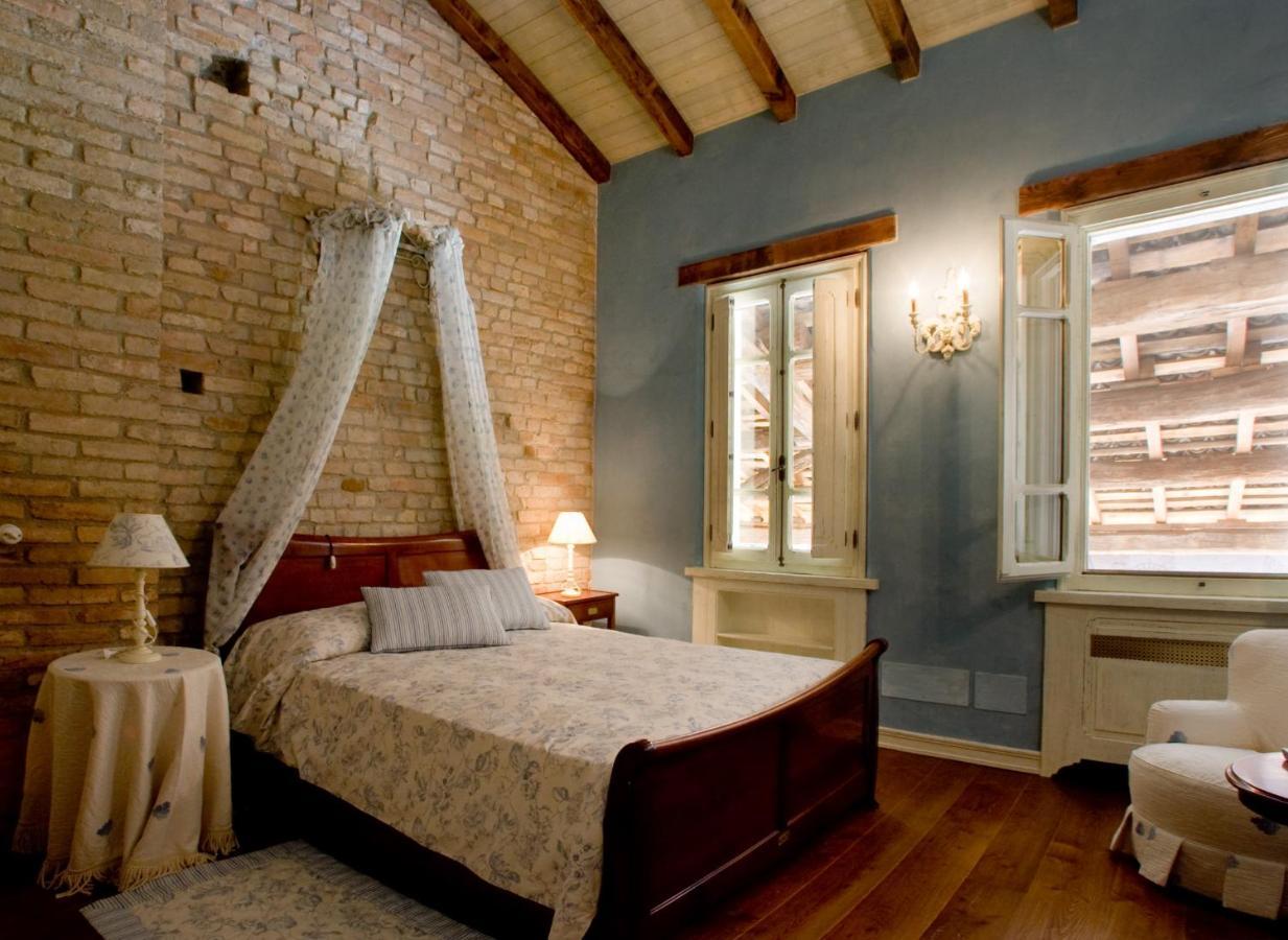 Hospitale I Mori Bed & Breakfast Asola ภายนอก รูปภาพ