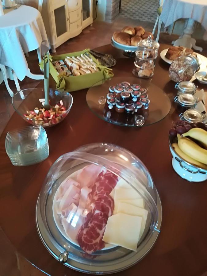 Hospitale I Mori Bed & Breakfast Asola ภายนอก รูปภาพ