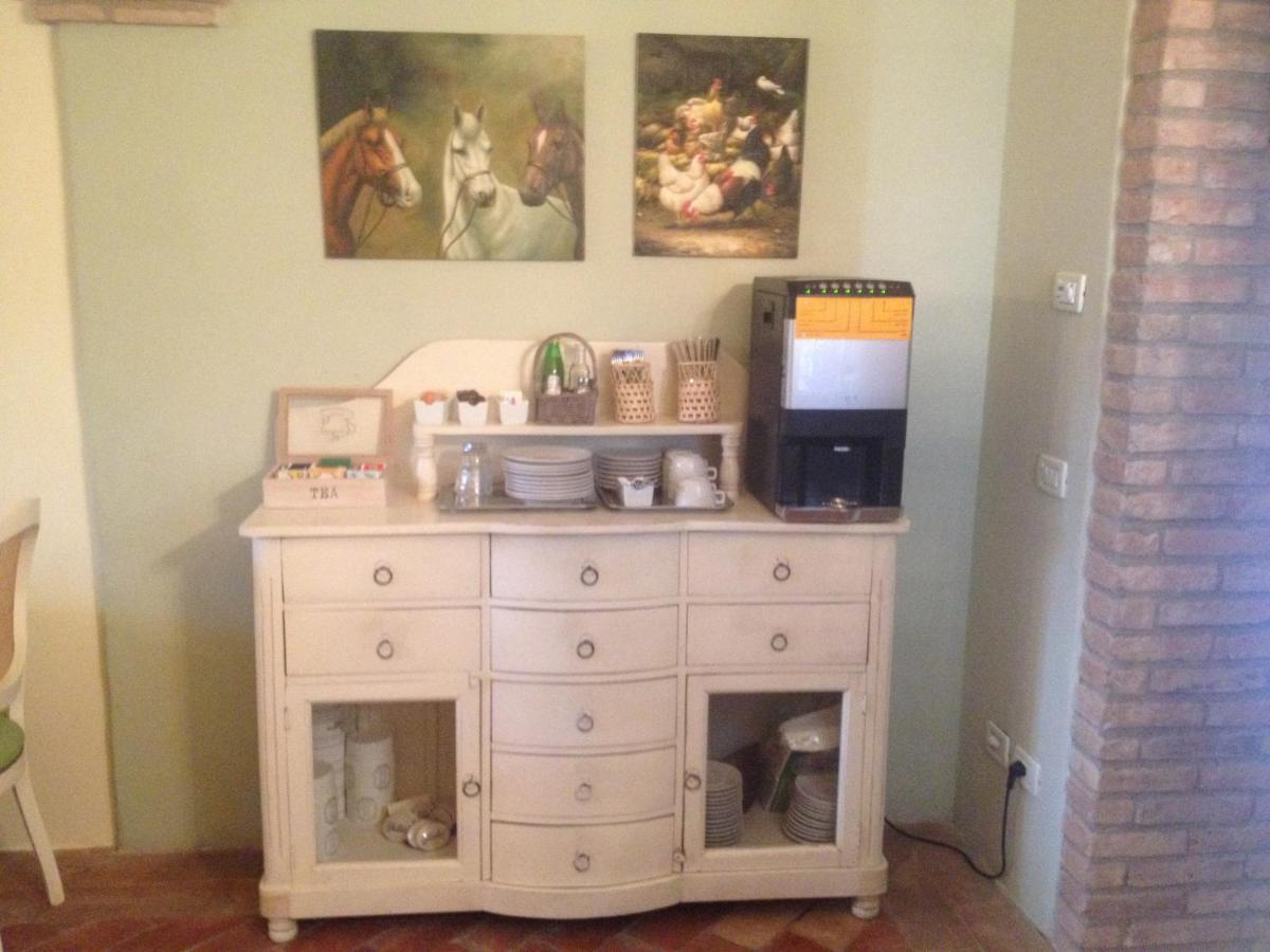 Hospitale I Mori Bed & Breakfast Asola ภายนอก รูปภาพ
