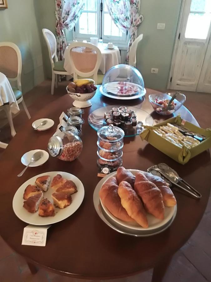 Hospitale I Mori Bed & Breakfast Asola ภายนอก รูปภาพ
