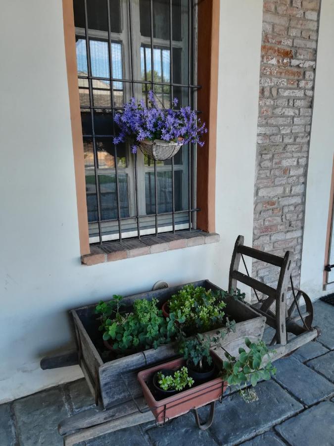 Hospitale I Mori Bed & Breakfast Asola ภายนอก รูปภาพ